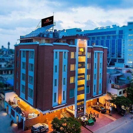Hotel Kapish Smart-All Pure Veg Jaipur Exteriör bild