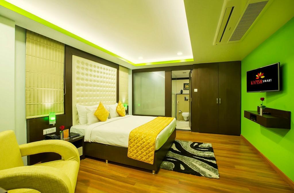 Hotel Kapish Smart-All Pure Veg Jaipur Exteriör bild