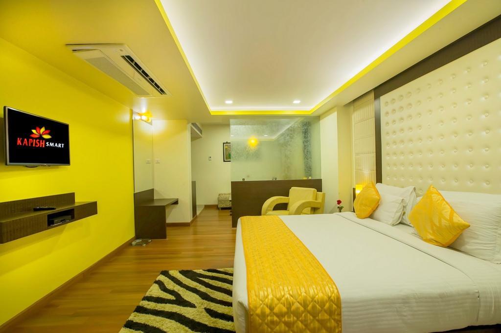 Hotel Kapish Smart-All Pure Veg Jaipur Exteriör bild