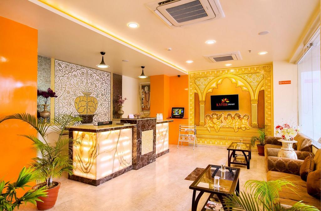 Hotel Kapish Smart-All Pure Veg Jaipur Exteriör bild