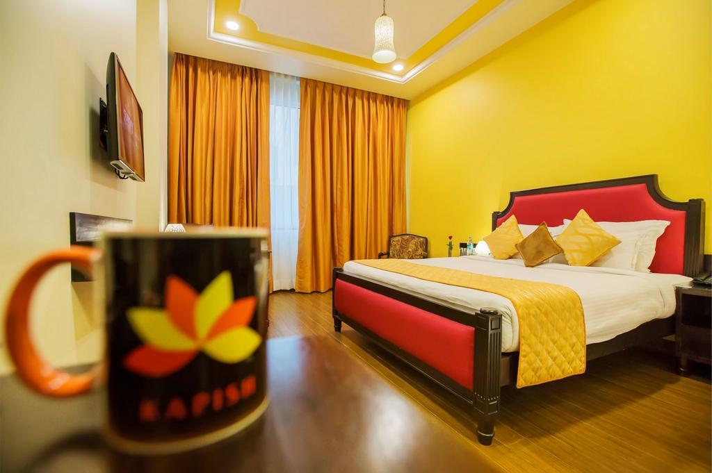 Hotel Kapish Smart-All Pure Veg Jaipur Exteriör bild